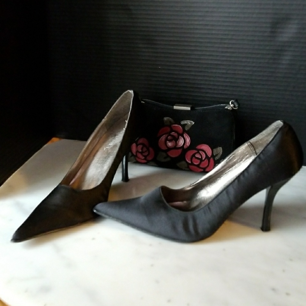 VINTAGE BLACK FABRIC 50's PUMP!!!👄😎